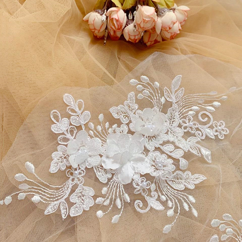 Wedding Supply Online - Linea di bordo in pizzo perlato,